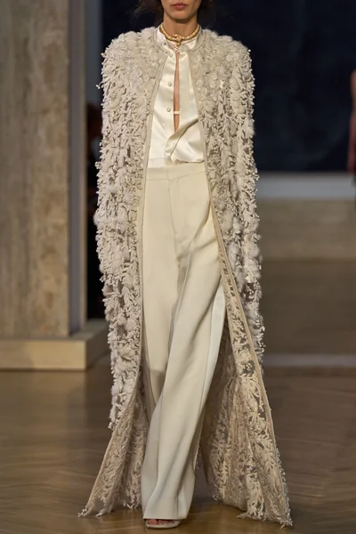 Look 115